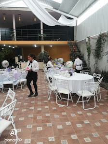 Salón Jardín La Farra